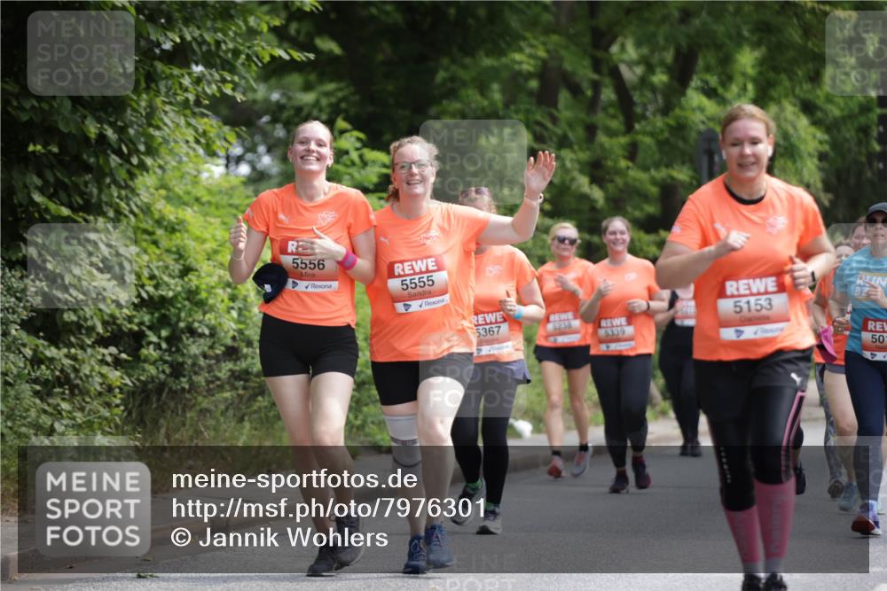 15.06.2025 - REWE Women's Run Jannik Wohlers http://msf.ph/oto/7976301 15.06.2025 10:10:46 Laufen 5556, 5555, 5367, 5238, 5339, 5153, 50 meine-sportfotos.de