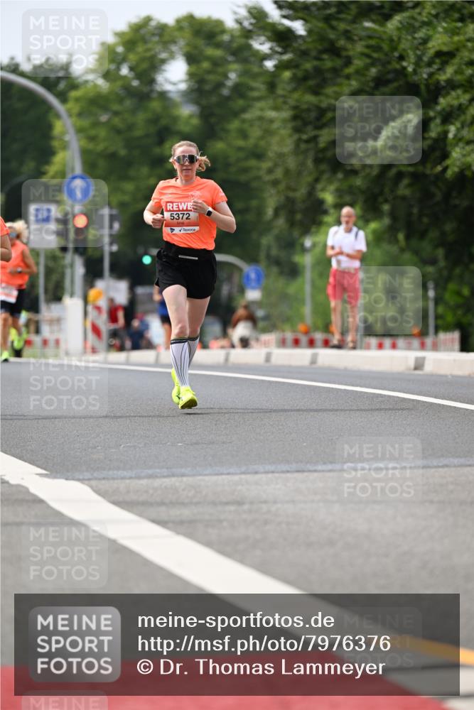 15.06.2025 - REWE Women's Run Dr. Thomas Lammeyer http://msf.ph/oto/7976376 15.06.2025 10:41:39 Laufen 5372 meine-sportfotos.de