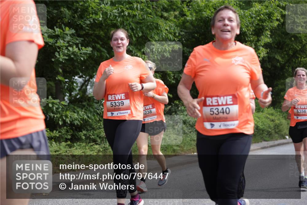 15.06.2025 - REWE Women's Run Jannik Wohlers http://msf.ph/oto/7976447 15.06.2025 10:10:54 Laufen 5339, 5238, 5340, 5356 meine-sportfotos.de