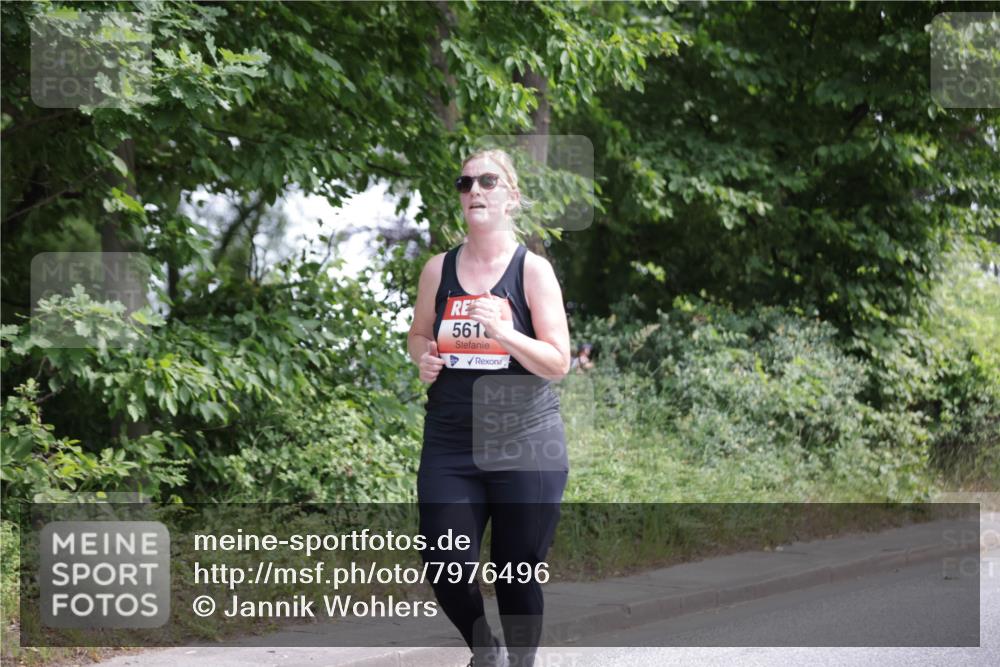 15.06.2025 - REWE Women's Run Jannik Wohlers http://msf.ph/oto/7976496 15.06.2025 10:10:58 Laufen 561 meine-sportfotos.de