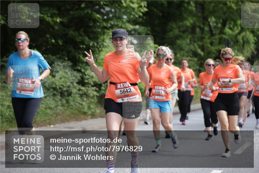 15.06.2025 - REWE Women's Run Jannik Wohlers http://msf.ph/oto/7976829 15.06.2025 10:11:46 Laufen 5050, 5642, 5351, 26 meine-sportfotos.de