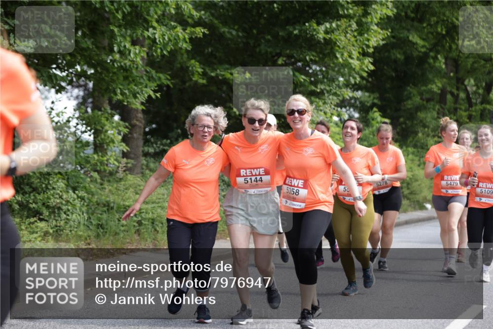 15.06.2025 - REWE Women's Run Jannik Wohlers http://msf.ph/oto/7976947 15.06.2025 10:11:50 Laufen 5144, 5358, 5278, 55, 5479, 5109 meine-sportfotos.de