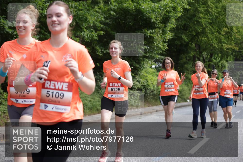 15.06.2025 - REWE Women's Run Jannik Wohlers http://msf.ph/oto/7977126 15.06.2025 10:11:54 Laufen 5179, 5109, 5125, 5350, 4, 5603, 5014, 5016 meine-sportfotos.de