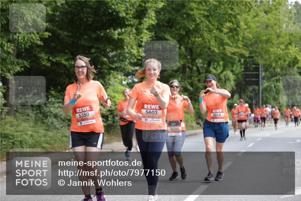 15.06.2025 - REWE Women's Run Jannik Wohlers http://msf.ph/oto/7977150 15.06.2025 10:11:56 Laufen 5350, 5603, 5016, 5014 meine-sportfotos.de