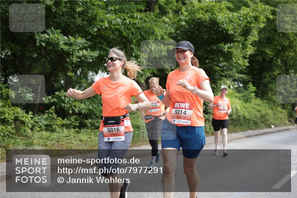 15.06.2025 - REWE Women's Run Jannik Wohlers http://msf.ph/oto/7977291 15.06.2025 10:11:59 Laufen 5016, 634, 2, 5014, 6267 meine-sportfotos.de