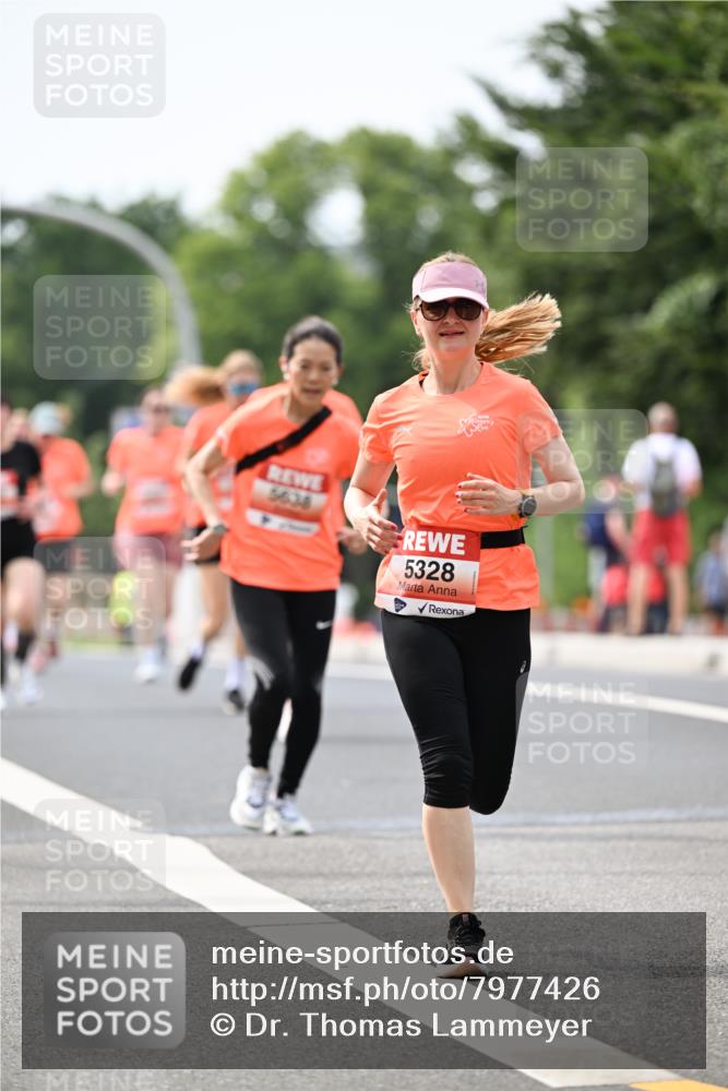 15.06.2025 - REWE Women's Run Dr. Thomas Lammeyer http://msf.ph/oto/7977426 15.06.2025 10:42:37 Laufen 5638, 5328 meine-sportfotos.de