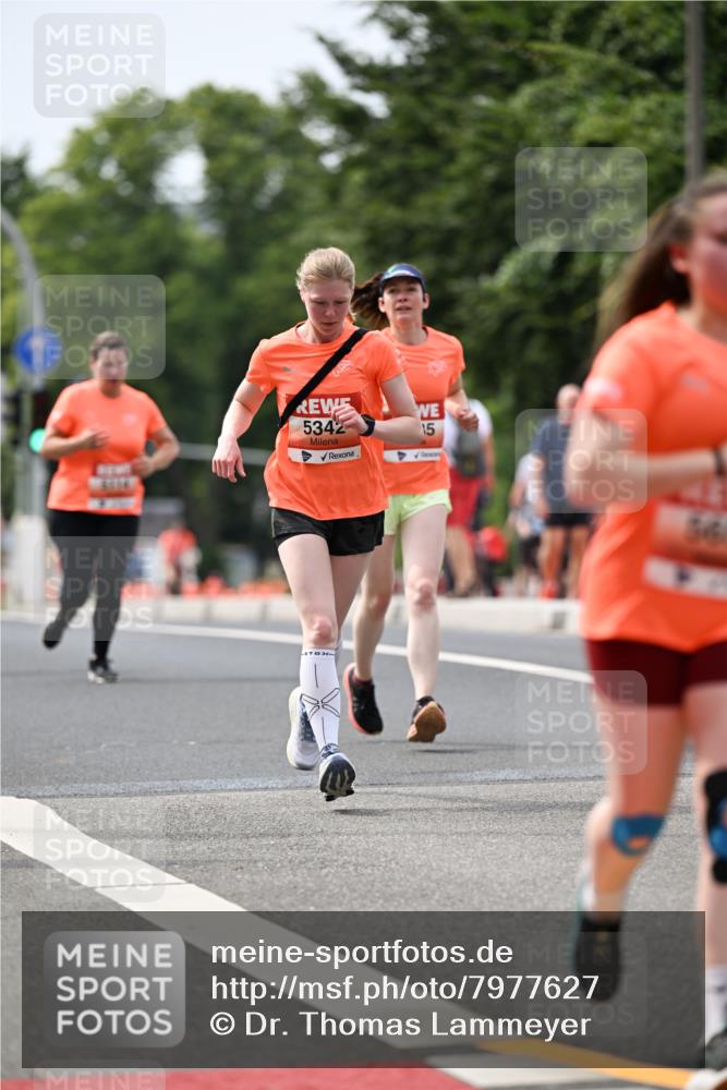15.06.2025 - REWE Women's Run Dr. Thomas Lammeyer http://msf.ph/oto/7977627 15.06.2025 10:42:49 Laufen 22, 5342, 15 meine-sportfotos.de