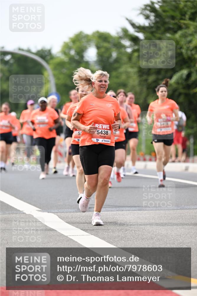 15.06.2025 - REWE Women's Run Dr. Thomas Lammeyer http://msf.ph/oto/7978603 15.06.2025 10:43:51 Laufen 5438 meine-sportfotos.de