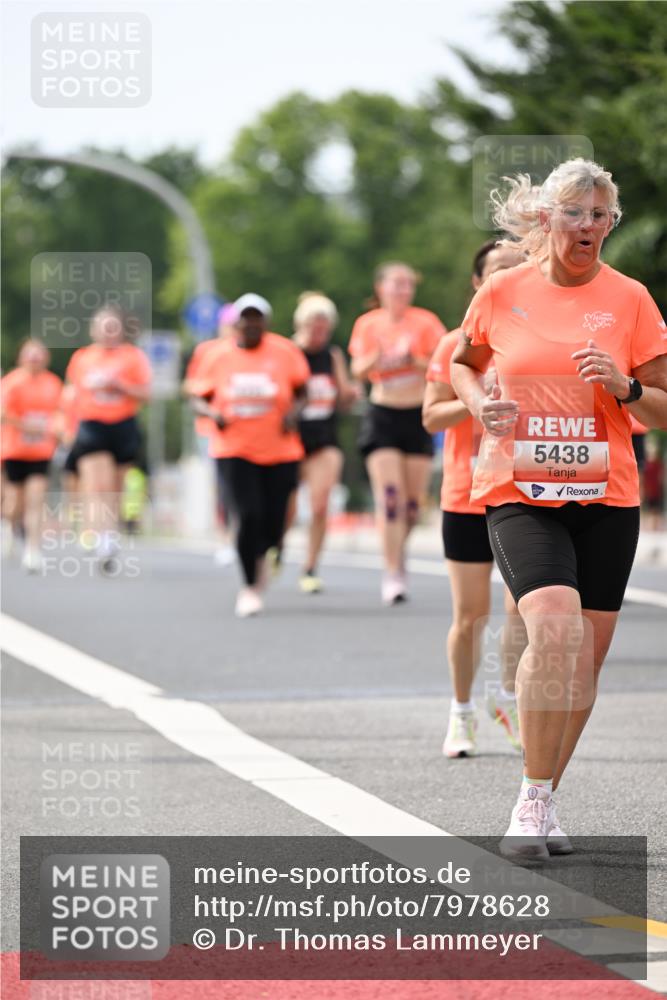 15.06.2025 - REWE Women's Run Dr. Thomas Lammeyer http://msf.ph/oto/7978628 15.06.2025 10:43:53 Laufen 5438 meine-sportfotos.de