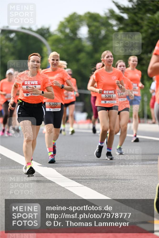 15.06.2025 - REWE Women's Run Dr. Thomas Lammeyer http://msf.ph/oto/7978777 15.06.2025 10:44:02 Laufen 8, 5360, 5361, 124 meine-sportfotos.de