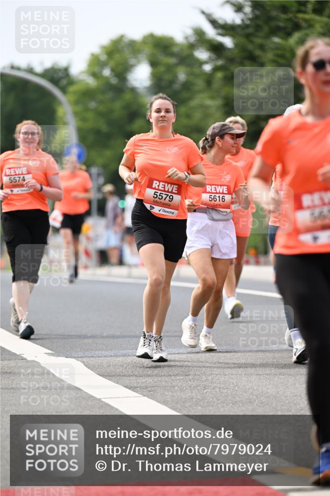 15.06.2025 - REWE Women's Run Dr. Thomas Lammeyer http://msf.ph/oto/7979024 15.06.2025 10:44:17 Laufen 5574, 5579, 5616, 561 meine-sportfotos.de