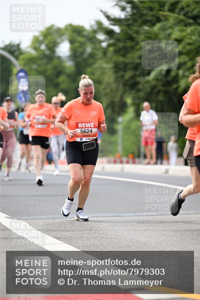15.06.2025 - REWE Women's Run Dr. Thomas Lammeyer http://msf.ph/oto/7979303 15.06.2025 10:44:33 Laufen 5624 meine-sportfotos.de