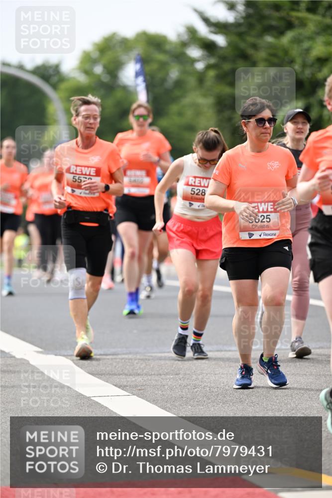 15.06.2025 - REWE Women's Run Dr. Thomas Lammeyer http://msf.ph/oto/7979431 15.06.2025 10:44:38 Laufen 557, 528, 625 meine-sportfotos.de