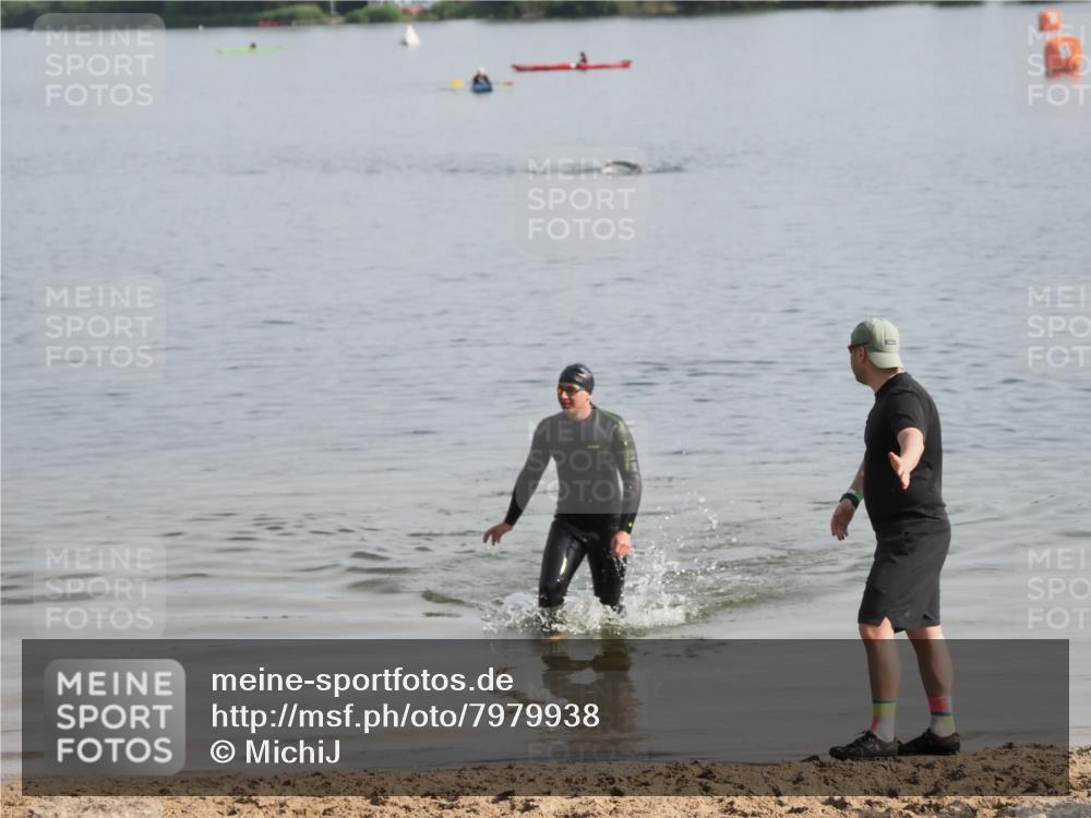 21.06.2025 - 27. Vierlanden-Triathlon MichiJ http://msf.ph/oto/7979938 15.06.2026 09:00:31 Schwimmen  meine-sportfotos.de