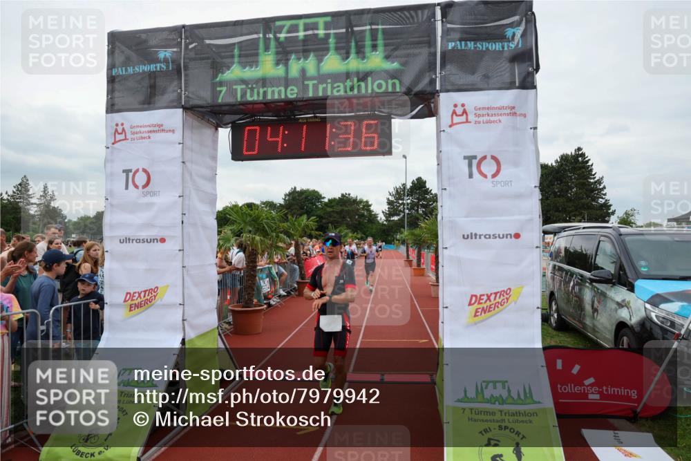 15.06.2025 - 7 Türme Triathlon Michael Strokosch http://msf.ph/oto/7979942 15.06.2025 14:11:36 Ziel 540, 543, 865 meine-sportfotos.de