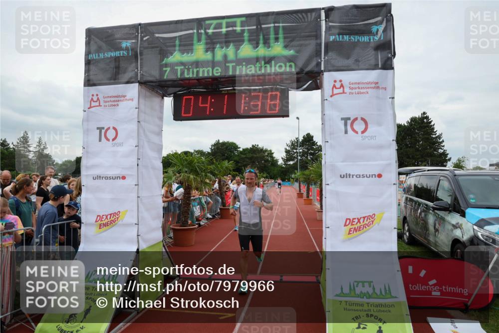 15.06.2025 - 7 Türme Triathlon Michael Strokosch http://msf.ph/oto/7979966 15.06.2025 14:11:38 Ziel 540, 543, 865 meine-sportfotos.de