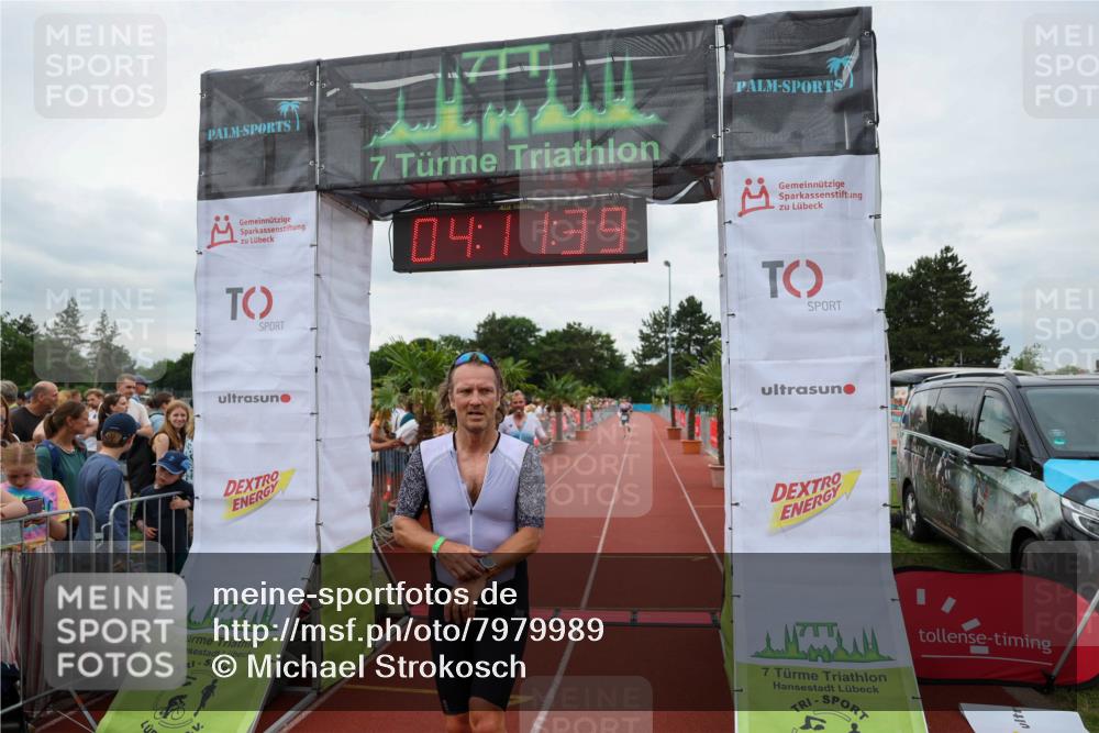 15.06.2025 - 7 Türme Triathlon Michael Strokosch http://msf.ph/oto/7979989 15.06.2025 14:11:39 Ziel 540, 543, 865 meine-sportfotos.de