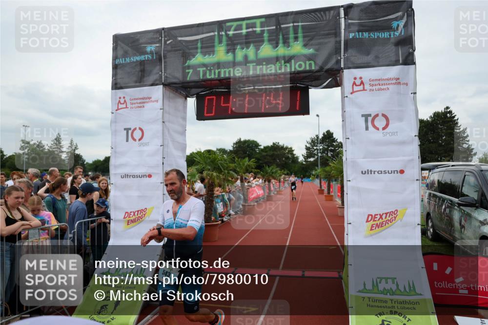 15.06.2025 - 7 Türme Triathlon Michael Strokosch http://msf.ph/oto/7980010 15.06.2025 14:11:41 Ziel 443, 540, 543, 865 meine-sportfotos.de