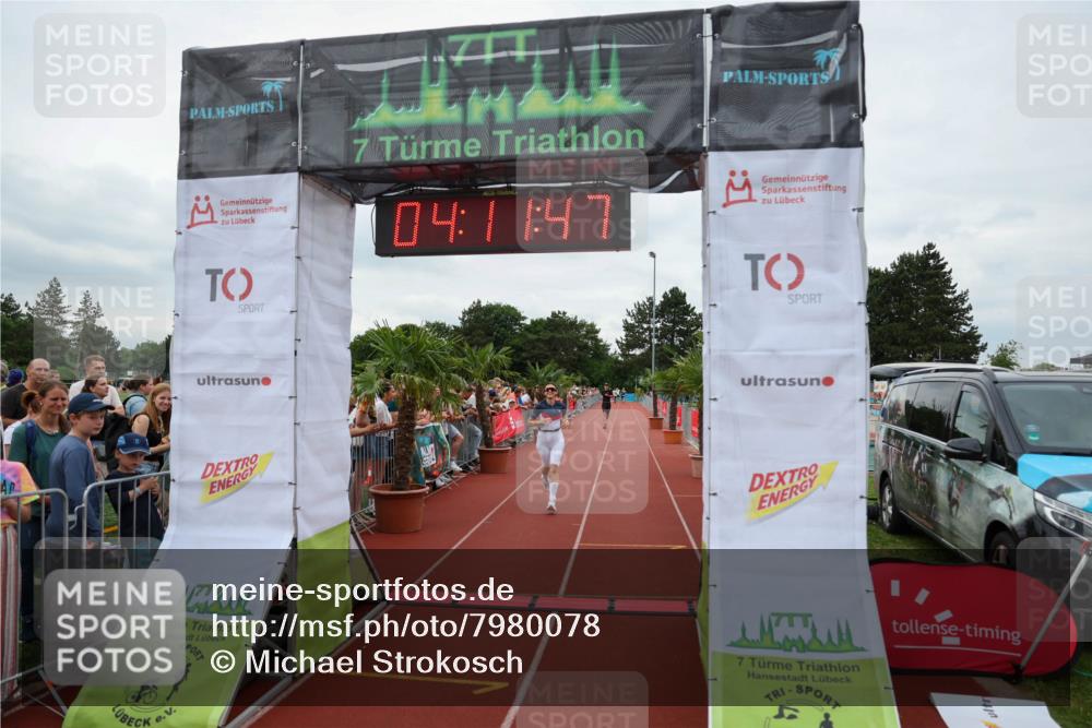 15.06.2025 - 7 Türme Triathlon Michael Strokosch http://msf.ph/oto/7980078 15.06.2025 14:11:47 Ziel 443, 543, 732 meine-sportfotos.de