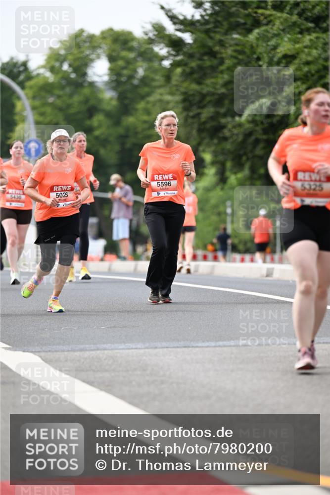 15.06.2025 - REWE Women's Run Dr. Thomas Lammeyer http://msf.ph/oto/7980200 15.06.2025 10:45:10 Laufen 5596, 5023, 5430 meine-sportfotos.de