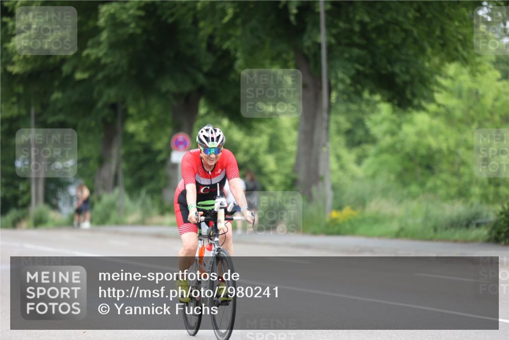 15.06.2025 - 7 Türme Triathlon Yannick Fuchs http://msf.ph/oto/7980241 15.06.2025 11:20:39 Radfahren 320 meine-sportfotos.de