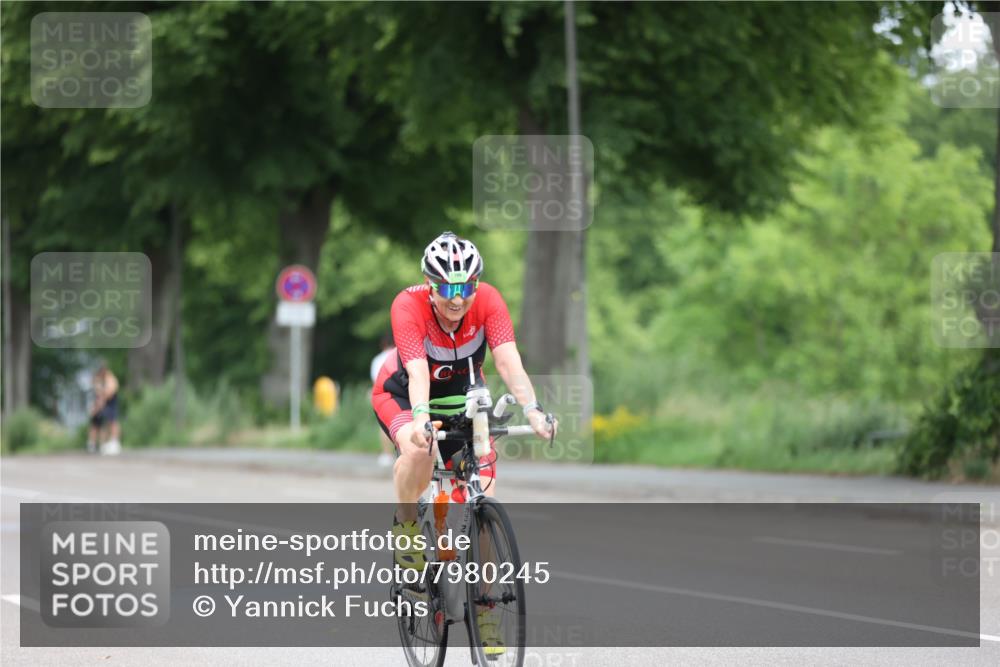 15.06.2025 - 7 Türme Triathlon Yannick Fuchs http://msf.ph/oto/7980245 15.06.2025 11:20:39 Radfahren 320 meine-sportfotos.de