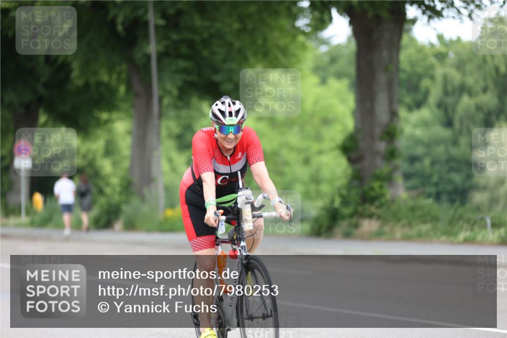 15.06.2025 - 7 Türme Triathlon Yannick Fuchs http://msf.ph/oto/7980253 15.06.2025 11:20:40 Radfahren  meine-sportfotos.de
