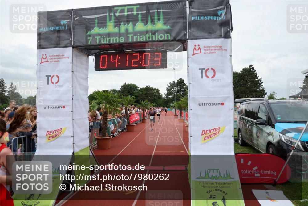 15.06.2025 - 7 Türme Triathlon Michael Strokosch http://msf.ph/oto/7980262 15.06.2025 14:12:03 Ziel 537, 610, 1056 meine-sportfotos.de