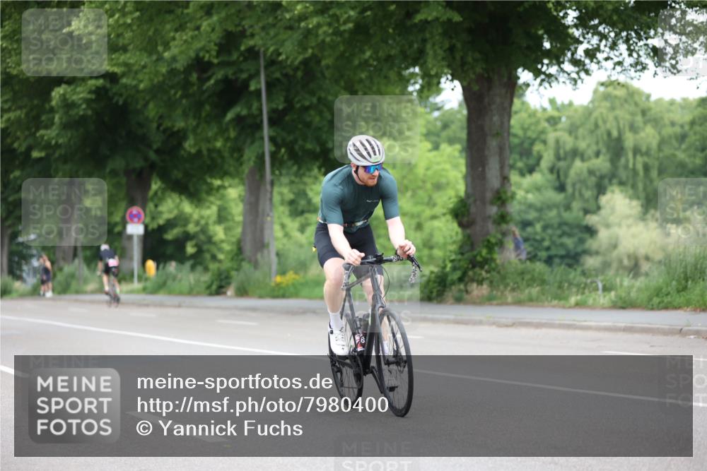 15.06.2025 - 7 Türme Triathlon Yannick Fuchs http://msf.ph/oto/7980400 15.06.2025 11:21:56 Radfahren  meine-sportfotos.de
