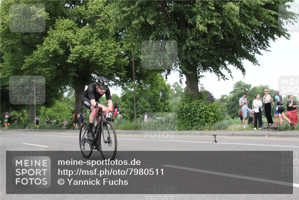 15.06.2025 - 7 Türme Triathlon Yannick Fuchs http://msf.ph/oto/7980511 15.06.2025 13:25:35 Radfahren  meine-sportfotos.de