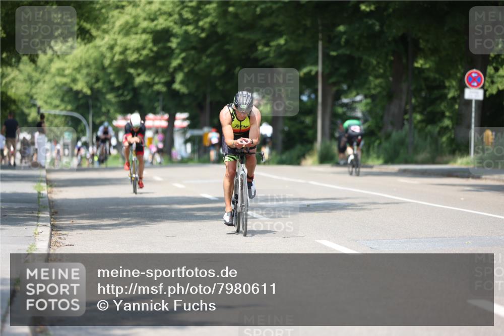15.06.2025 - 7 Türme Triathlon Yannick Fuchs http://msf.ph/oto/7980611 15.06.2025 12:48:47 Radfahren 530, 540, 629, 651 meine-sportfotos.de