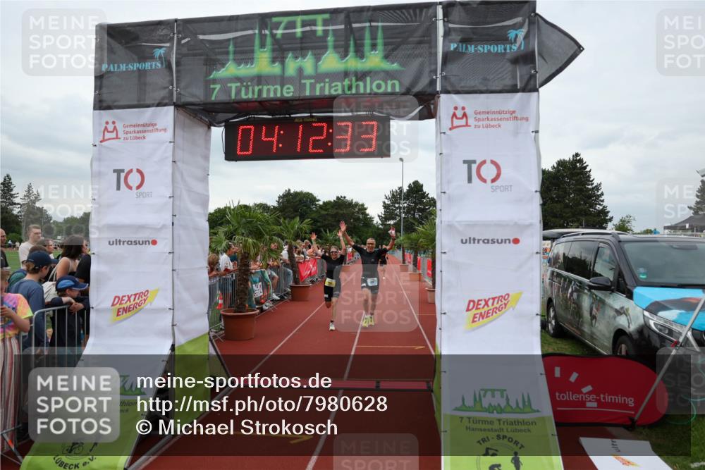 15.06.2025 - 7 Türme Triathlon Michael Strokosch http://msf.ph/oto/7980628 15.06.2025 14:12:32 Ziel 530, 651, 678, 877, 918, 1151 meine-sportfotos.de