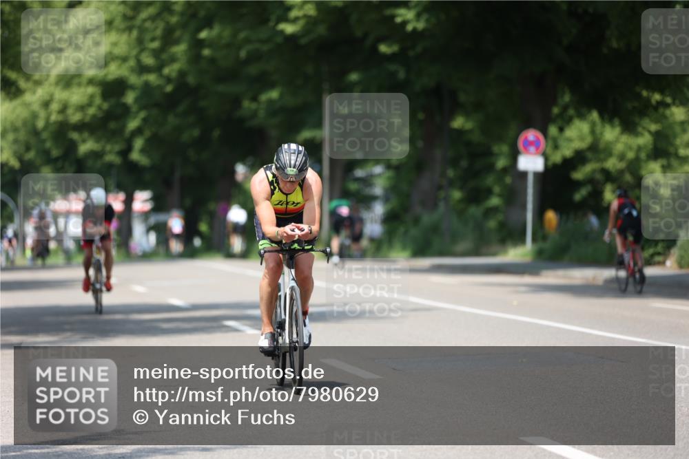 15.06.2025 - 7 Türme Triathlon Yannick Fuchs http://msf.ph/oto/7980629 15.06.2025 12:48:48 Radfahren 446, 530, 540 meine-sportfotos.de