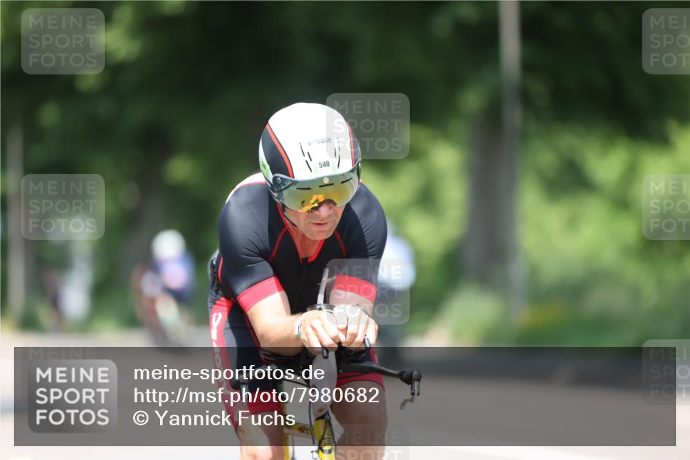 15.06.2025 - 7 Türme Triathlon Yannick Fuchs http://msf.ph/oto/7980682 15.06.2025 12:48:50 Radfahren 256, 446, 530, 540 meine-sportfotos.de