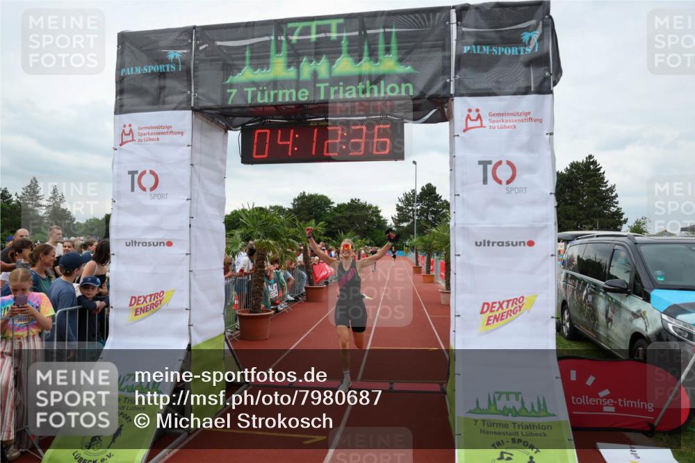 15.06.2025 - 7 Türme Triathlon Michael Strokosch http://msf.ph/oto/7980687 15.06.2025 14:12:36 Ziel 678, 918, 1151 meine-sportfotos.de