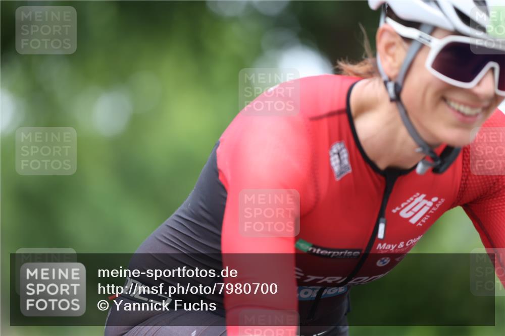 15.06.2025 - 7 Türme Triathlon Yannick Fuchs http://msf.ph/oto/7980700 15.06.2025 11:22:36 Radfahren 205, 243 meine-sportfotos.de