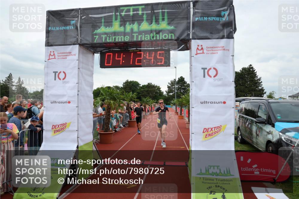 15.06.2025 - 7 Türme Triathlon Michael Strokosch http://msf.ph/oto/7980725 15.06.2025 14:12:44 Ziel 752, 875, 918 meine-sportfotos.de