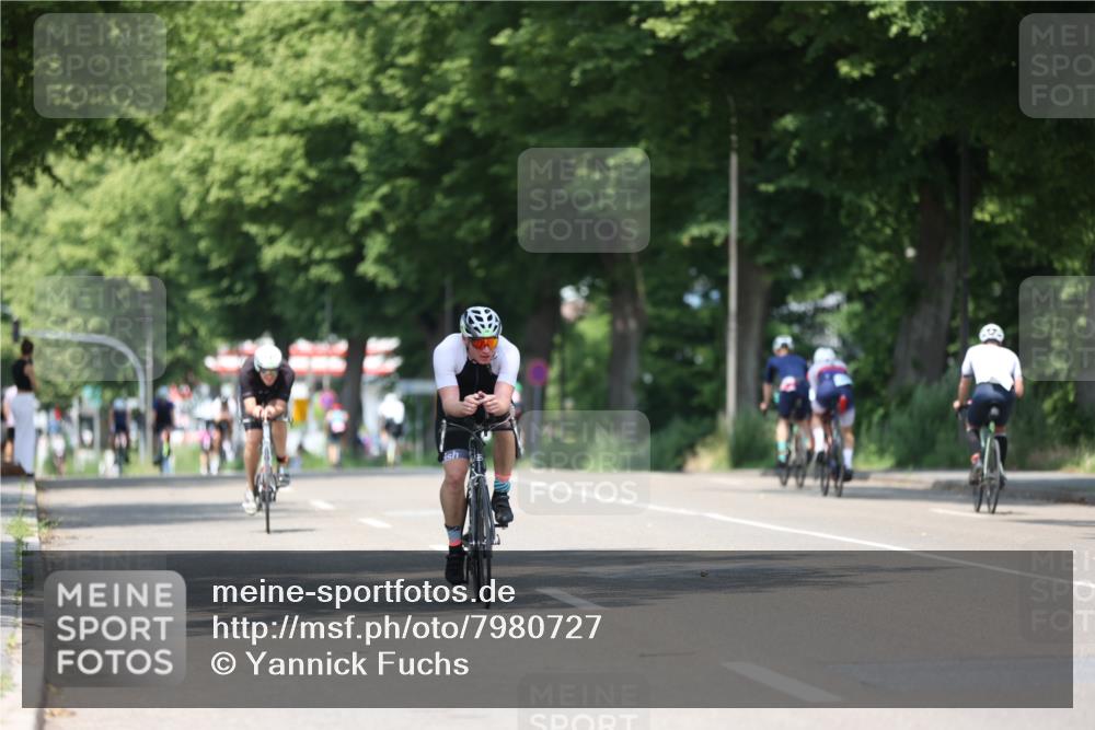 15.06.2025 - 7 Türme Triathlon Yannick Fuchs http://msf.ph/oto/7980727 15.06.2025 12:48:52 Radfahren 256, 446, 530, 540 meine-sportfotos.de