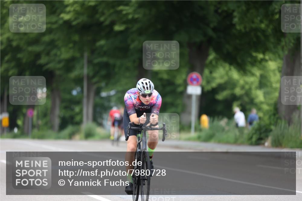 15.06.2025 - 7 Türme Triathlon Yannick Fuchs http://msf.ph/oto/7980728 15.06.2025 11:22:45 Radfahren  meine-sportfotos.de