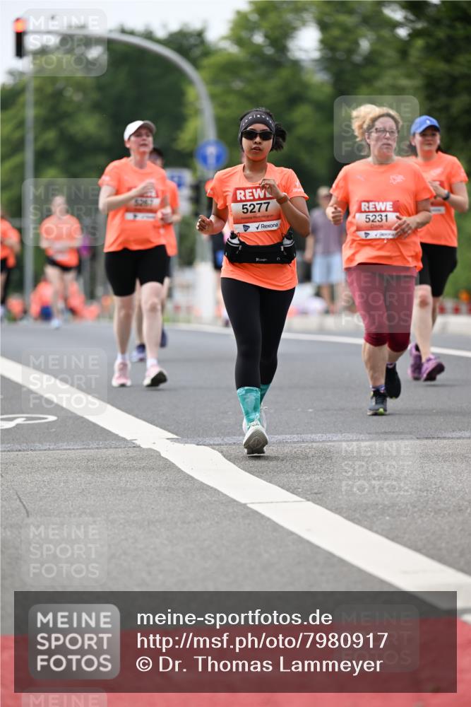 15.06.2025 - REWE Women's Run Dr. Thomas Lammeyer http://msf.ph/oto/7980917 15.06.2025 10:45:35 Laufen 5277, 5231 meine-sportfotos.de