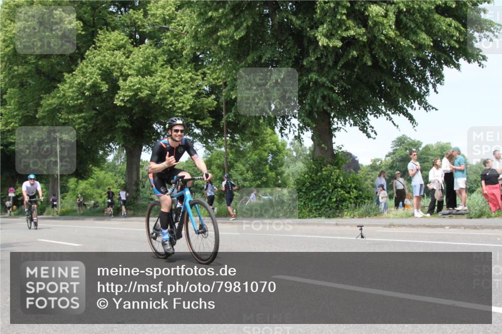 15.06.2025 - 7 Türme Triathlon Yannick Fuchs http://msf.ph/oto/7981070 15.06.2025 13:27:43 Radfahren  meine-sportfotos.de