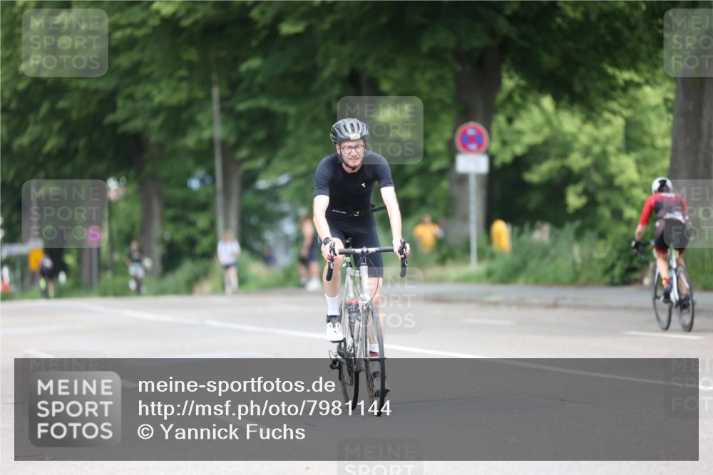 15.06.2025 - 7 Türme Triathlon Yannick Fuchs http://msf.ph/oto/7981144 15.06.2025 11:24:32 Radfahren 258 meine-sportfotos.de