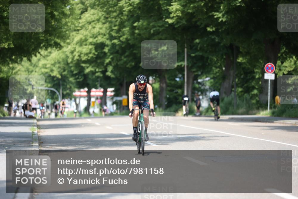 15.06.2025 - 7 Türme Triathlon Yannick Fuchs http://msf.ph/oto/7981158 15.06.2025 12:49:25 Radfahren 247, 397, 411, 448, 656 meine-sportfotos.de
