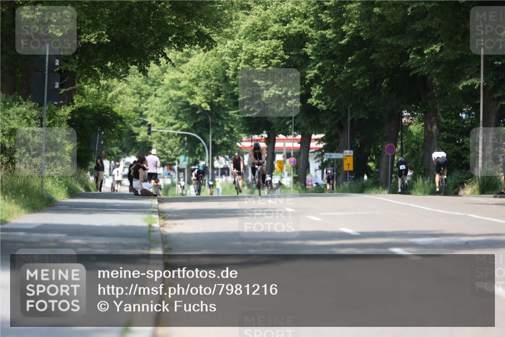 15.06.2025 - 7 Türme Triathlon Yannick Fuchs http://msf.ph/oto/7981216 15.06.2025 12:49:28 Radfahren 247, 366, 397, 638 meine-sportfotos.de