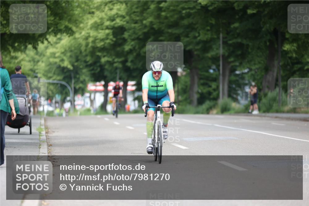 15.06.2025 - 7 Türme Triathlon Yannick Fuchs http://msf.ph/oto/7981270 15.06.2025 11:25:00 Radfahren  meine-sportfotos.de