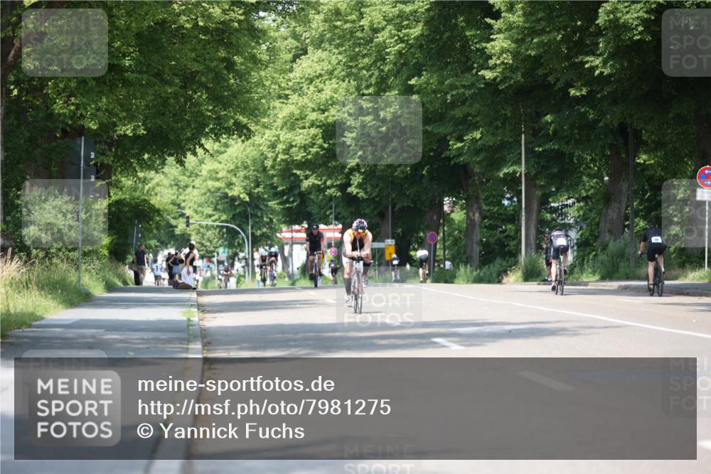 15.06.2025 - 7 Türme Triathlon Yannick Fuchs http://msf.ph/oto/7981275 15.06.2025 12:49:31 Radfahren 247, 366, 397, 638, 671 meine-sportfotos.de