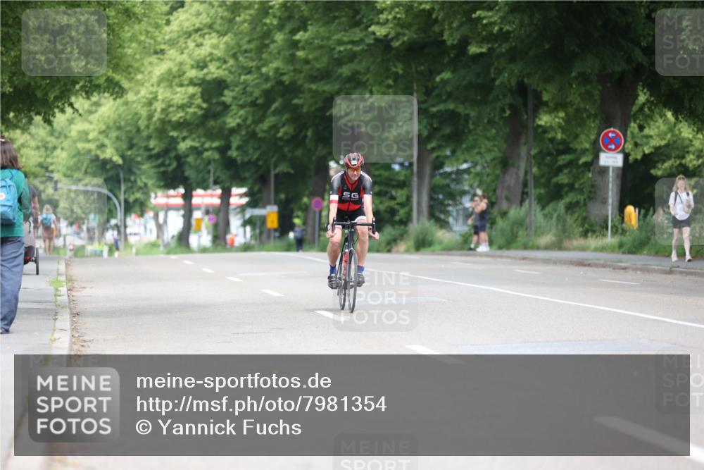 15.06.2025 - 7 Türme Triathlon Yannick Fuchs http://msf.ph/oto/7981354 15.06.2025 11:25:04 Radfahren  meine-sportfotos.de