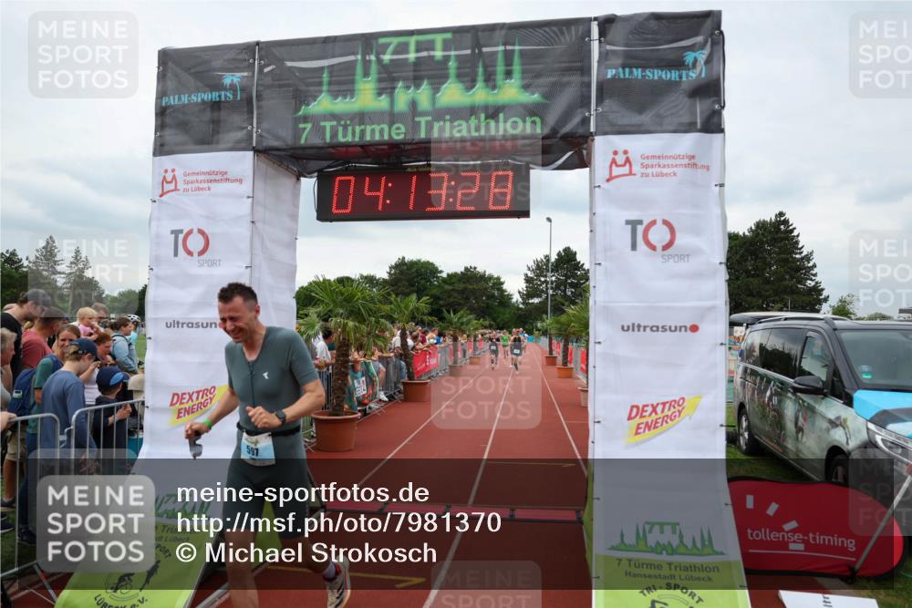 15.06.2025 - 7 Türme Triathlon Michael Strokosch http://msf.ph/oto/7981370 15.06.2025 14:13:28 Ziel 422, 545, 597 meine-sportfotos.de