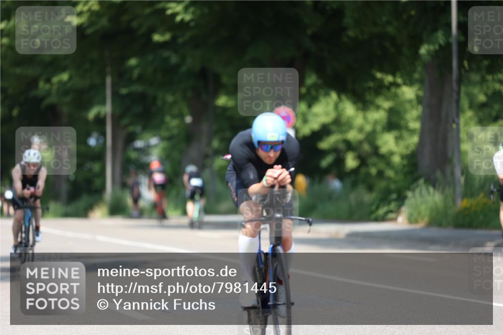 15.06.2025 - 7 Türme Triathlon Yannick Fuchs http://msf.ph/oto/7981445 15.06.2025 12:49:38 Radfahren 261, 462, 511, 638, 671 meine-sportfotos.de
