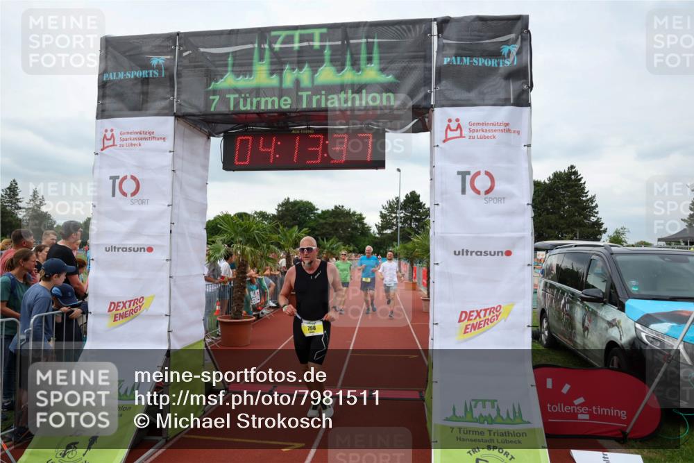 15.06.2025 - 7 Türme Triathlon Michael Strokosch http://msf.ph/oto/7981511 15.06.2025 14:13:37 Ziel 422, 591, 638, 798, 948 meine-sportfotos.de